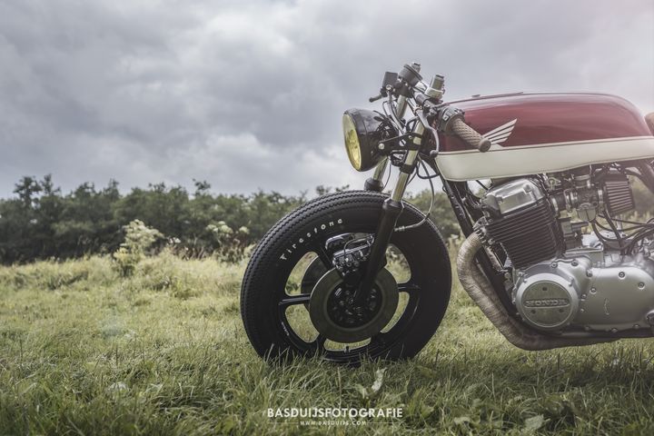 honda-cb750-caferacer-by-wrench-kings-3