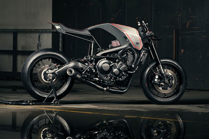 ¿Transformar una Yamaha XSR900 y lucir unas fotos de ... (350 x 200 Pixel)